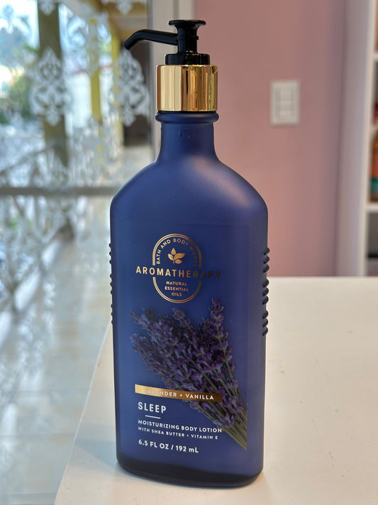 Bath & Body Works AromaTherapy Lavanda + Vainilla